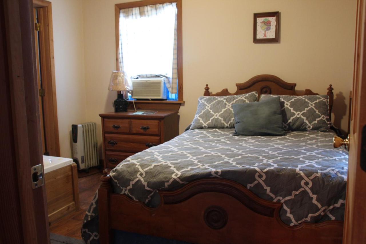 Berry Creek Cabins Bed and Breakfast Isabel Exteriör bild