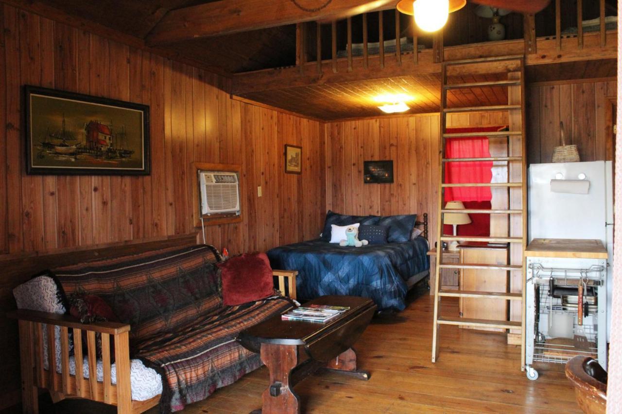 Berry Creek Cabins Bed and Breakfast Isabel Exteriör bild
